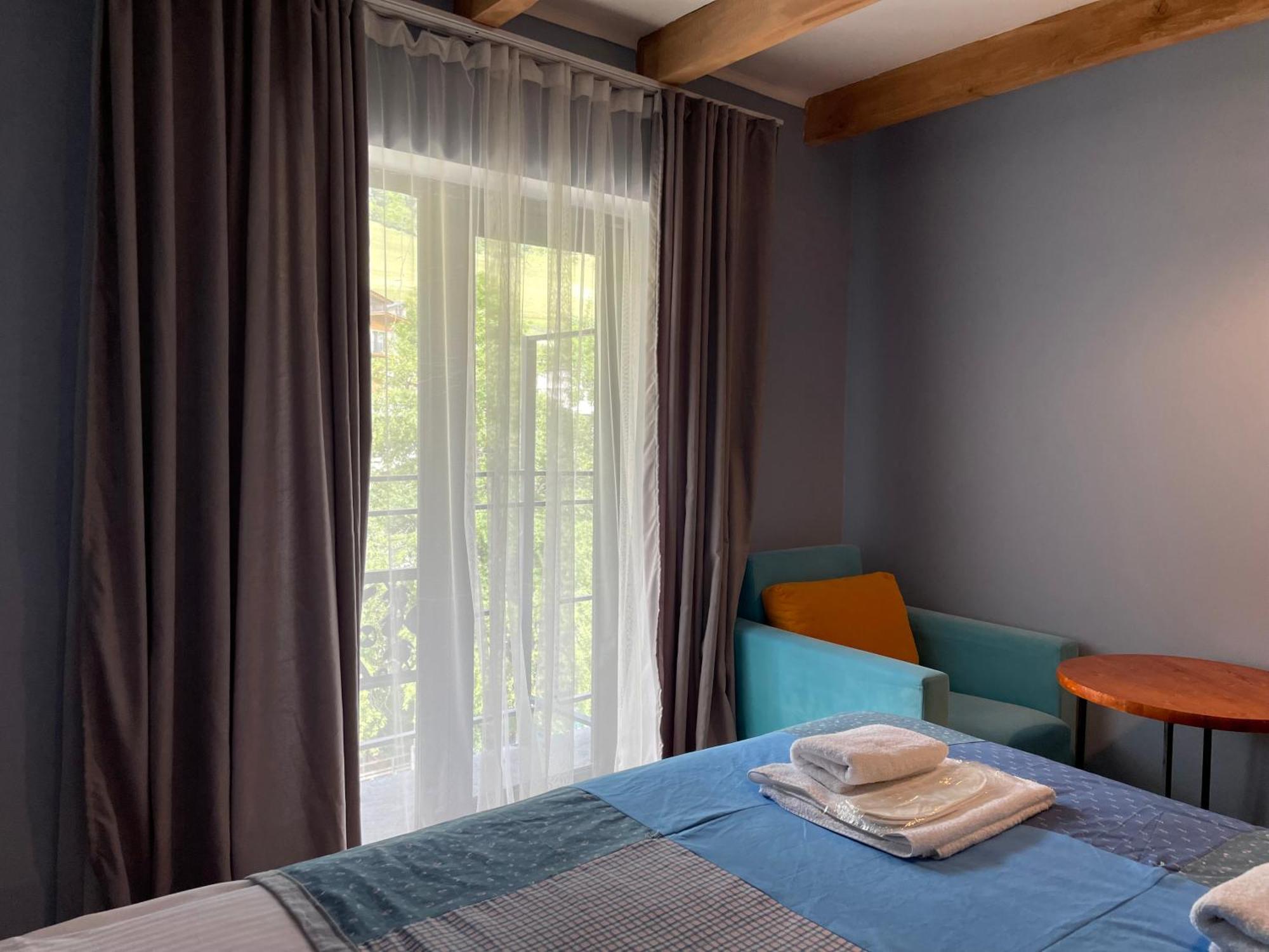 Hotel Ailama メスティア エクステリア 写真